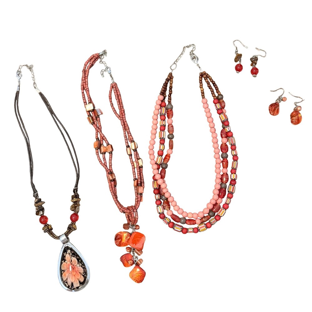 Set of 3 Beaded Necklaces and 2 Pair Earrings Pendants Orange Pink Floral y2k